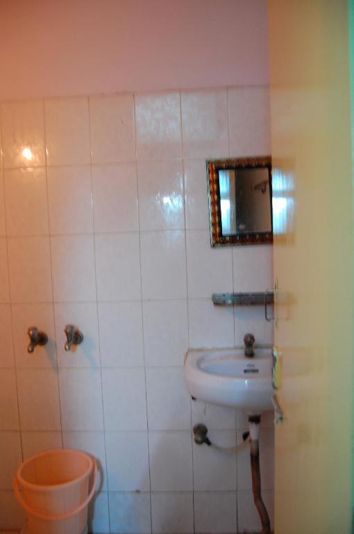 Hotel Viren Plaza Agra  Bagian luar foto